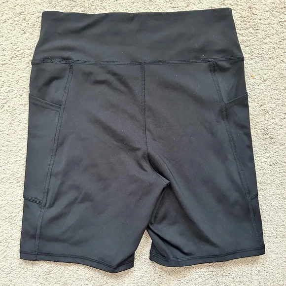 AE Bike Shorts - Picture 2 of 3